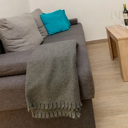 Mistral Apartman *