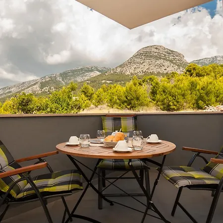 Mistral Apartman *